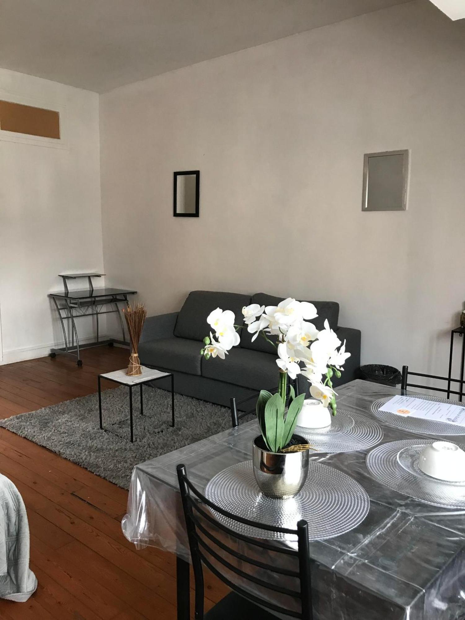 La Maison De Mathilde 알랑송 외부 사진