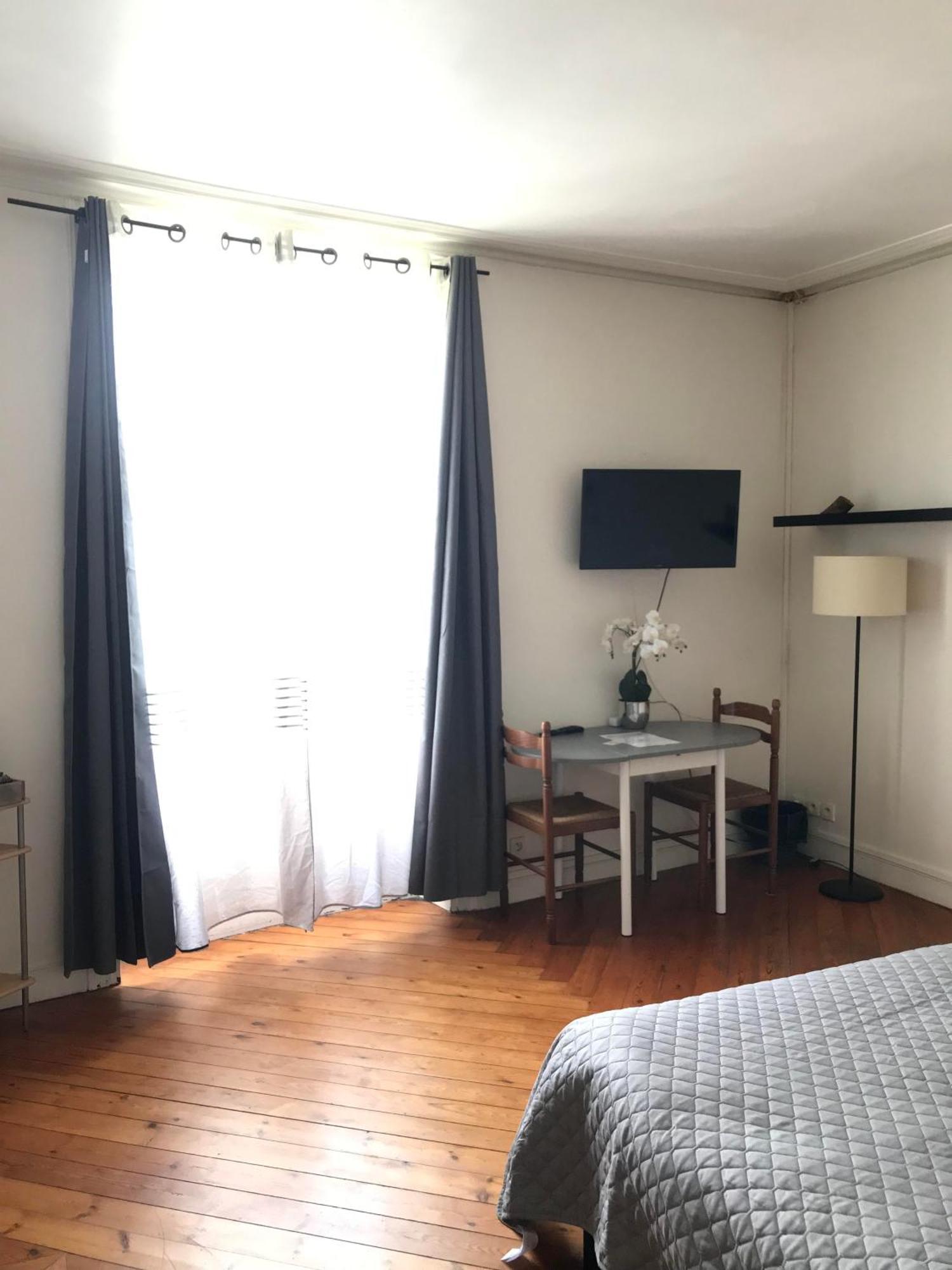 La Maison De Mathilde 알랑송 외부 사진